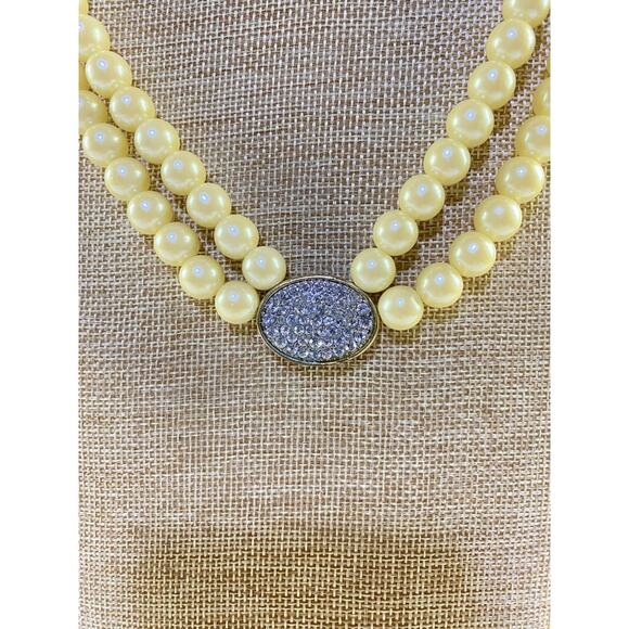 Avon President's Club Faux Pearls Necklace Double String Rhinestones Accents - Picture 5 of 7